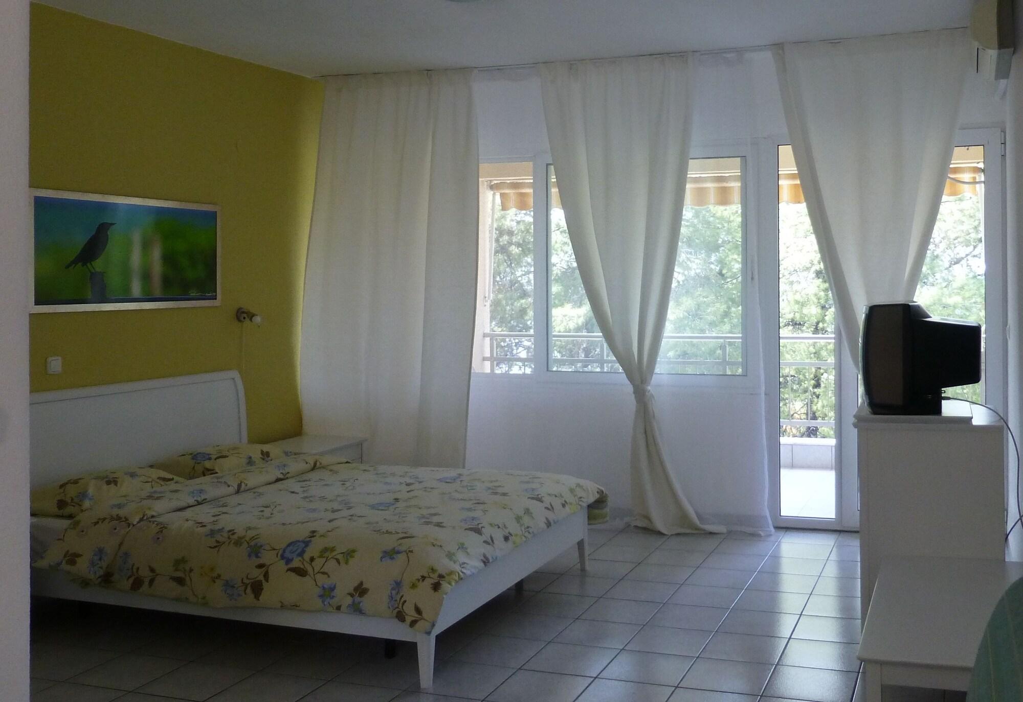 Dryades Hotel Сиври Экстерьер фото